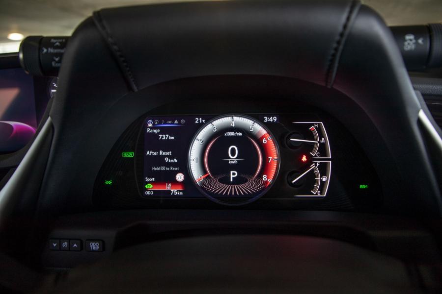 Панель приборов Lexus ES300h 2018 года  (AU) (фото 14 из 14)